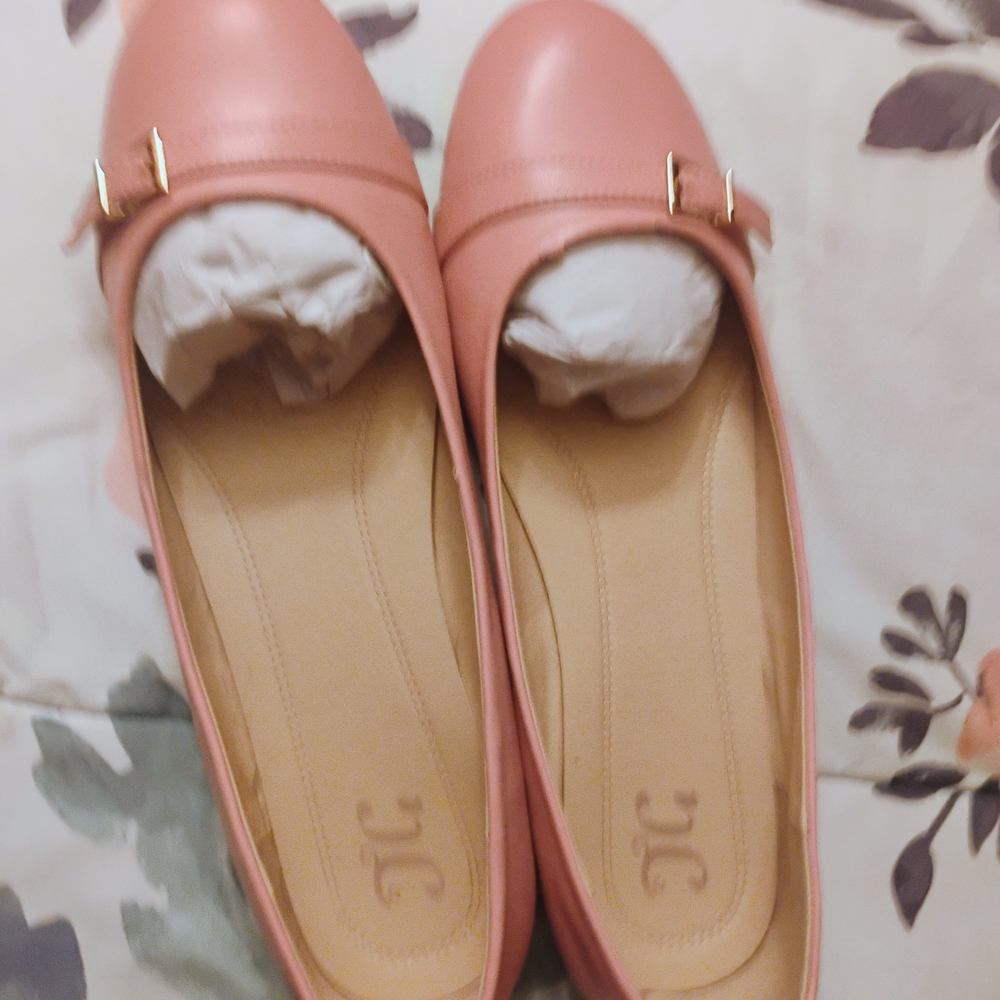 Tan Leather Flats with Rounded Toe and Strap